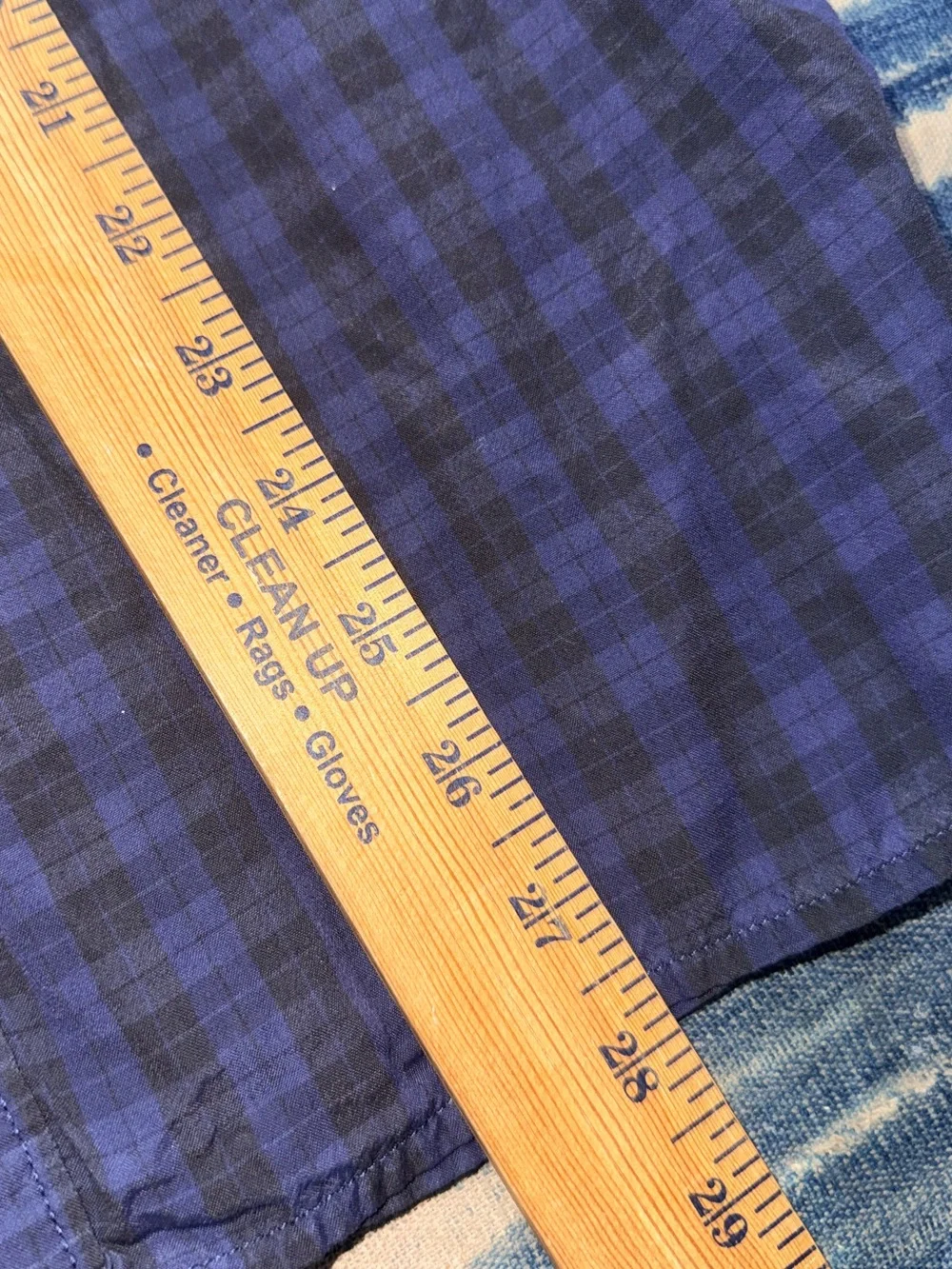 The North Face Men's Light Weight Tartan Plaid Outdoor Button Shirt - Medium